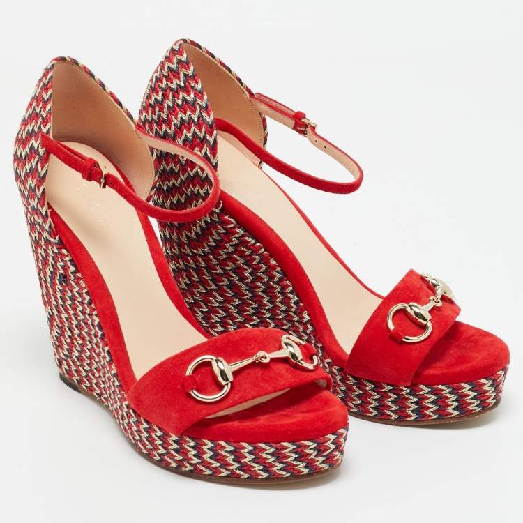 Pre Owned Gucci Red Suede Horse Bit  Carolina Wedge Sandals Size 37