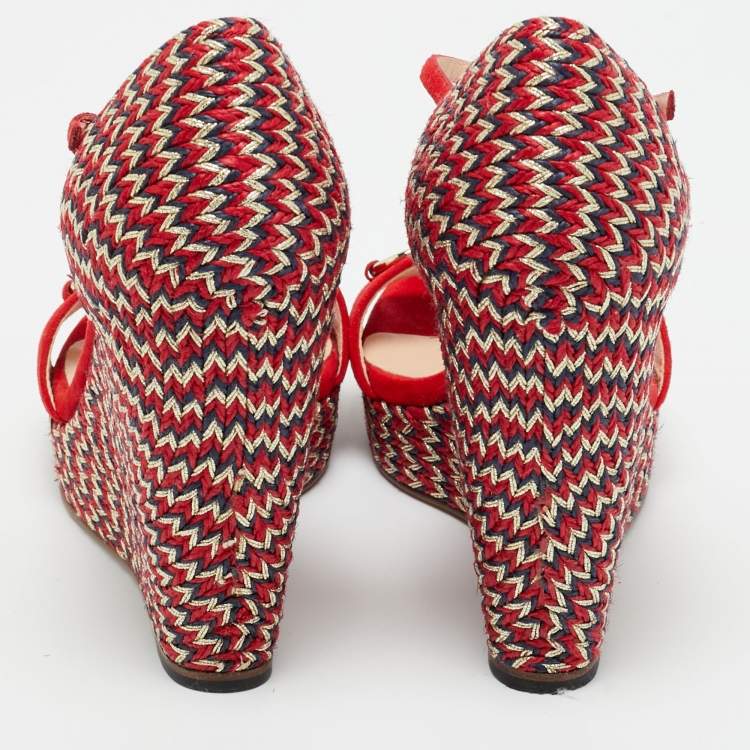 Pre Owned Gucci Red Suede Horse Bit  Carolina Wedge Sandals Size 37