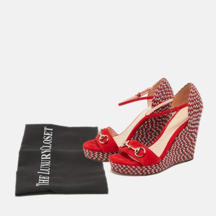 Pre Owned Gucci Red Suede Horse Bit  Carolina Wedge Sandals Size 37