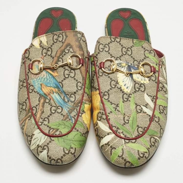 Pre Owned Gucci Brown Coated Canvas Princetown Flat Mules Size 40