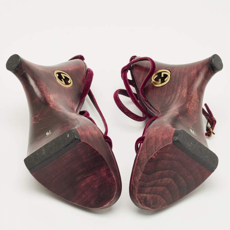 Pre Owned Gucci Burgundy Velvet Ankle Strap Wedge  Sandals Size 38