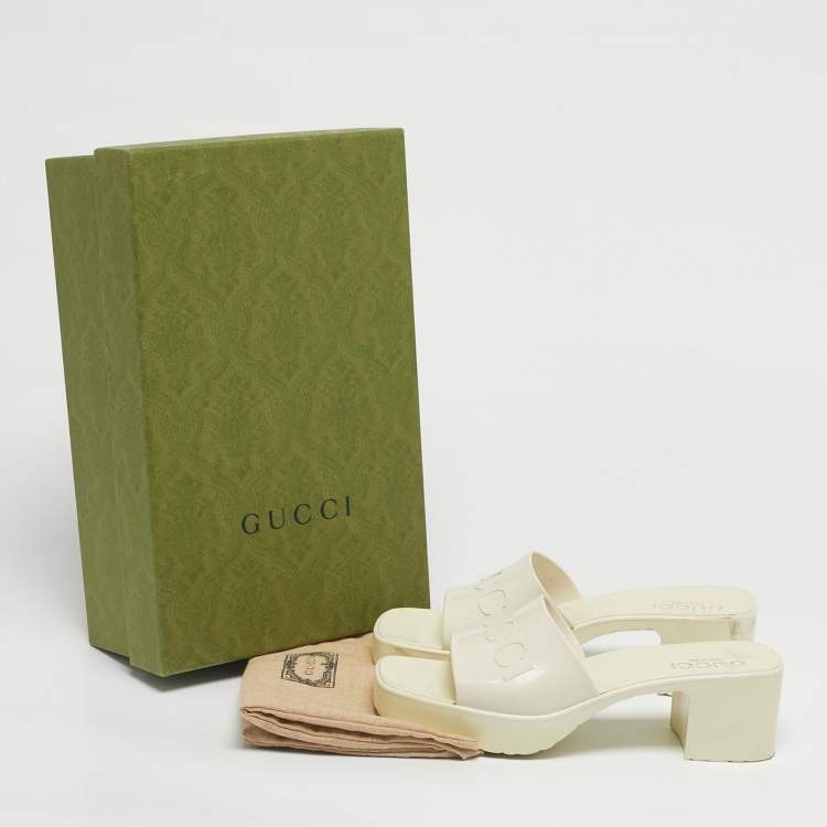Pre Owned Gucci White Rubber Logo Slide Sandals Size 36