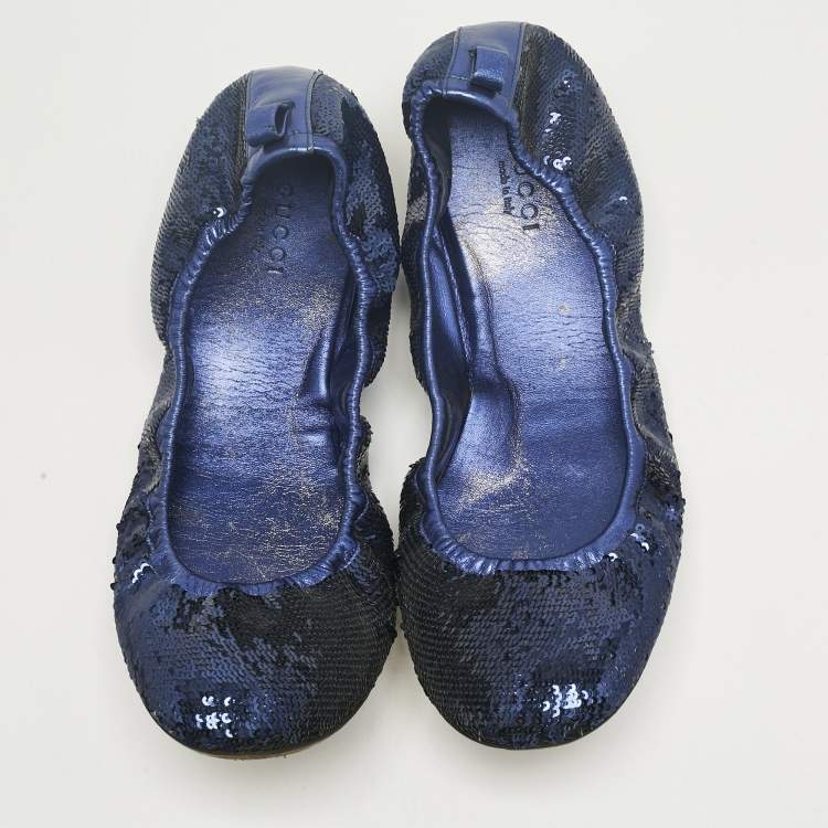Pre Owned Gucci Metallic Blue Leather and Sequins Embellish Scrunch Ballet Flats Size 39