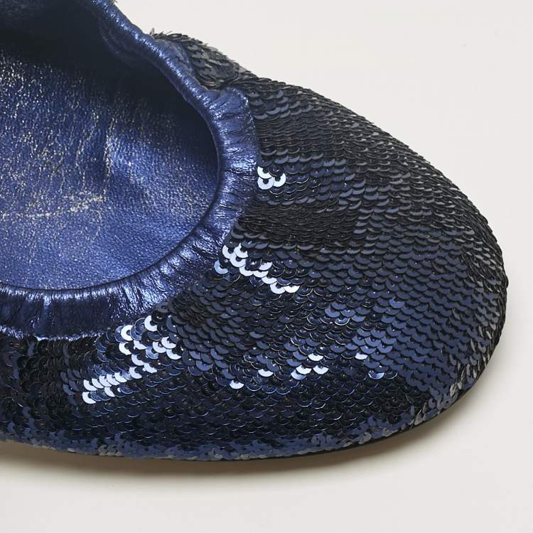 Pre Owned Gucci Metallic Blue Leather and Sequins Embellish Scrunch Ballet Flats Size 39