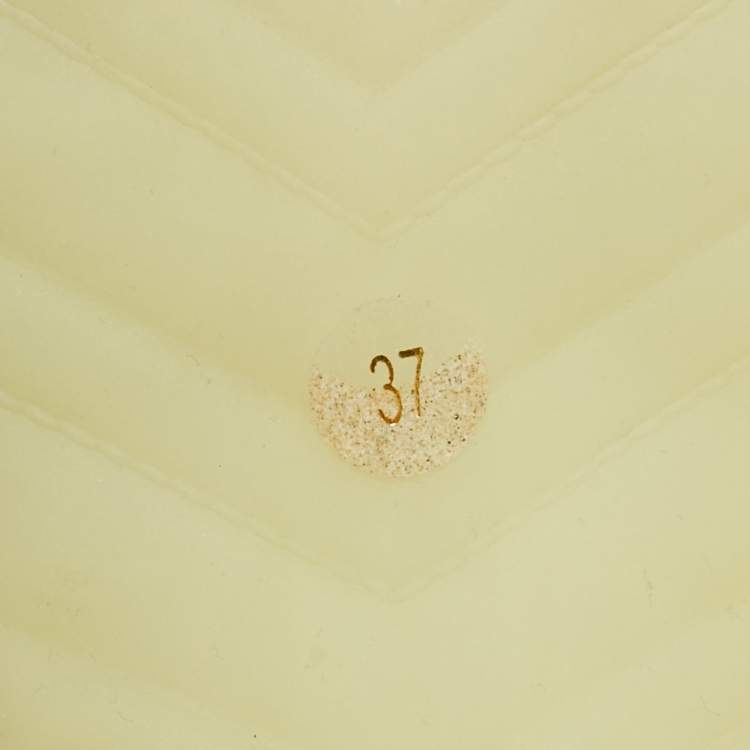 Pre Owned Gucci Transparent Rubber Slide Sandals Size 37