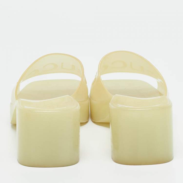Pre Owned Gucci Transparent Rubber Slide Sandals Size 37
