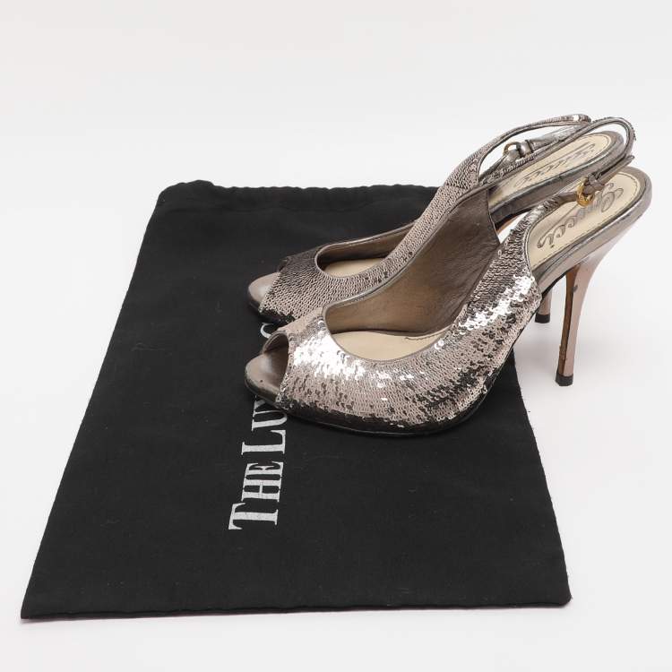 Pre Owned Gucci Silver Sequins Slingback Pumps Size 36