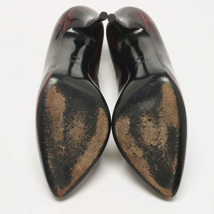 Pre Owned Gucci Two Tone Leather Pointed Toe Pumps Size 40.5