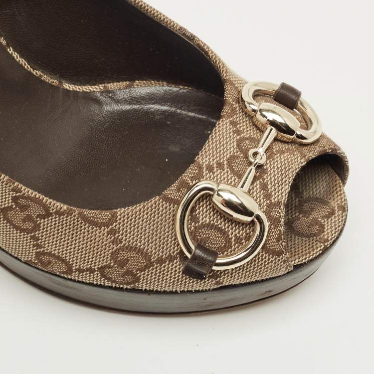Pre Owned Gucci Beige/Brown GG Canvas and Leather Horsebit Platform Pumps Size 35.5