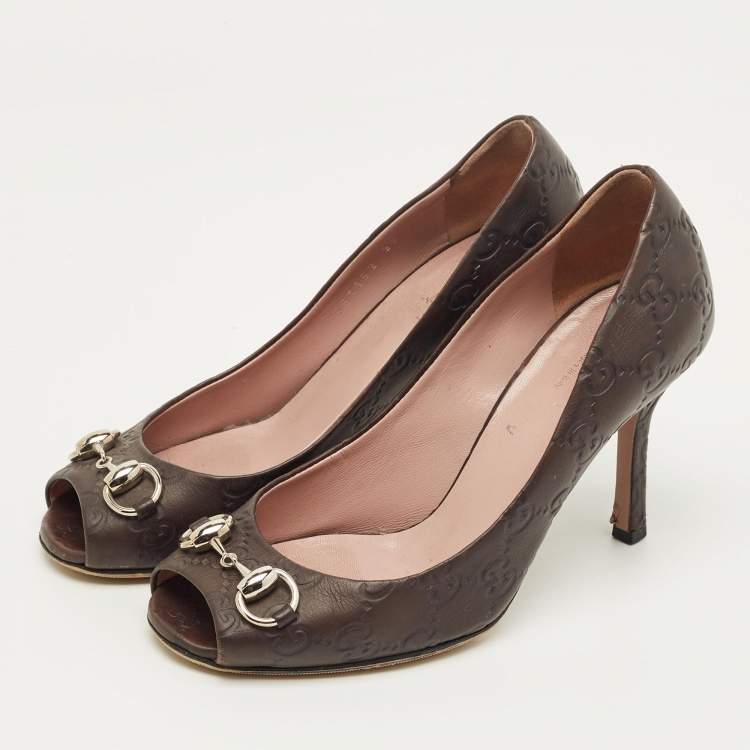 Pre Owned Gucci Brown Monogram Leather Jolene Horsebit Pumps Size 35