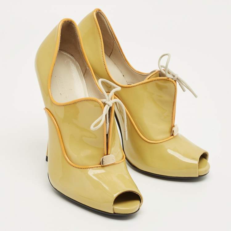 Pre Owned Gucci Light Green Patent Leather Newton Open Toe Booties Size 37