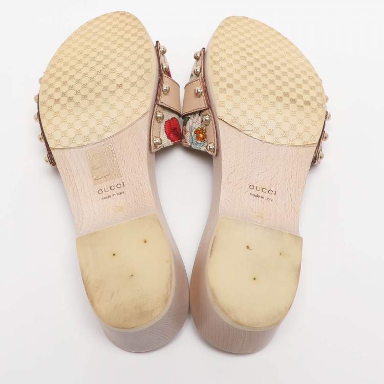 Pre Owned Gucci White Floral Print Canvas and Leather Icon Bit Wooden Clogs 38