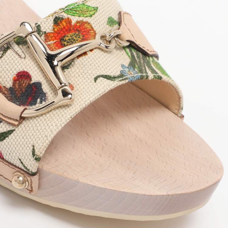 Pre Owned Gucci White Floral Print Canvas and Leather Icon Bit Wooden Clogs 38