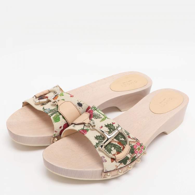 Pre Owned Gucci White Floral Print Canvas and Leather Icon Bit Wooden Clogs 38
