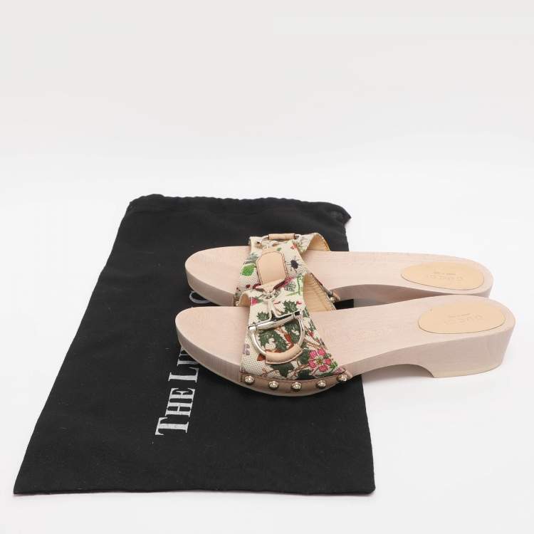 Pre Owned Gucci White Floral Print Canvas and Leather Icon Bit Wooden Clogs 38