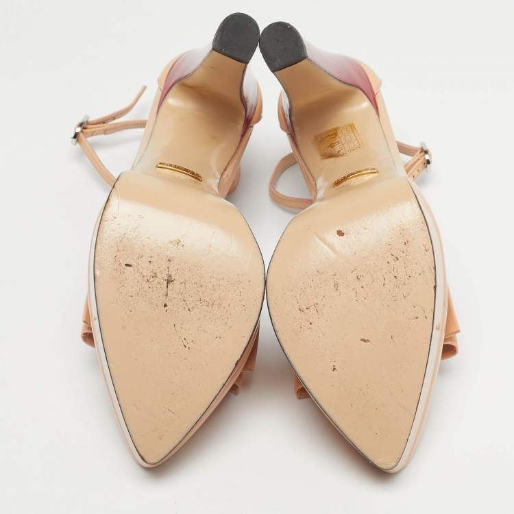 Pre Owned Gucci Beige Patent Leather Sadie Bow Spike Platform Pumps Size 36