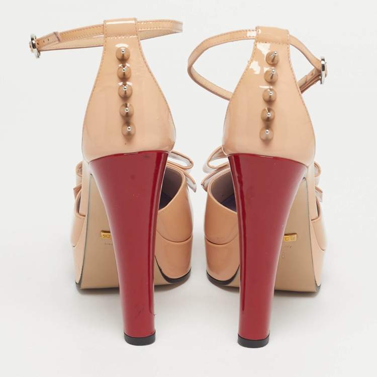 Pre Owned Gucci Beige Patent Leather Sadie Bow Spike Platform Pumps Size 36
