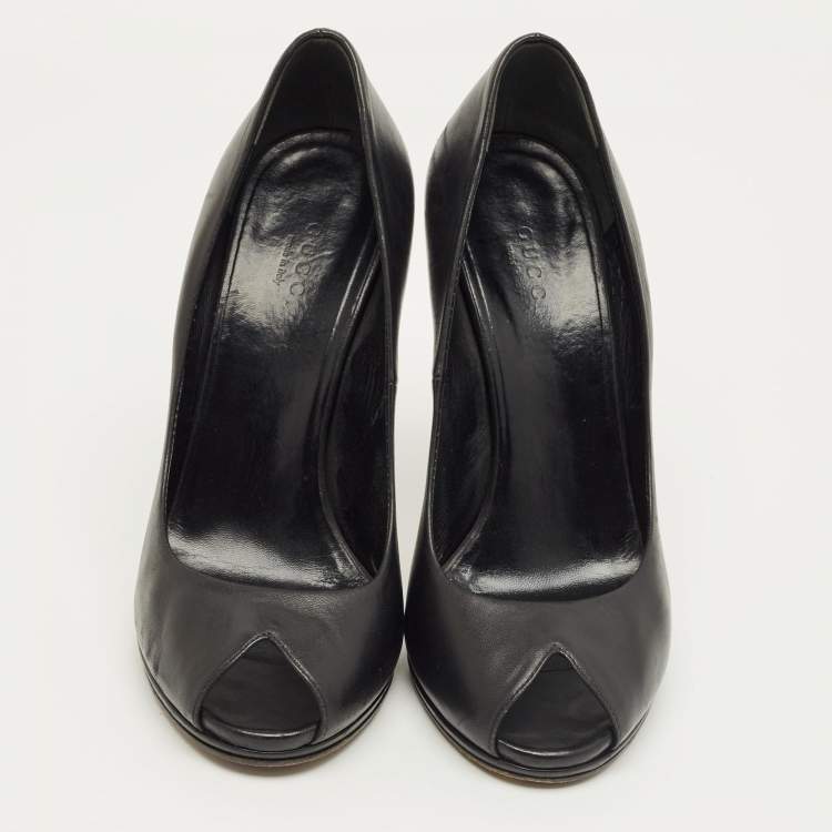 Pre Owned Gucci Black Leather Peep Toe Pumps Size 37.5