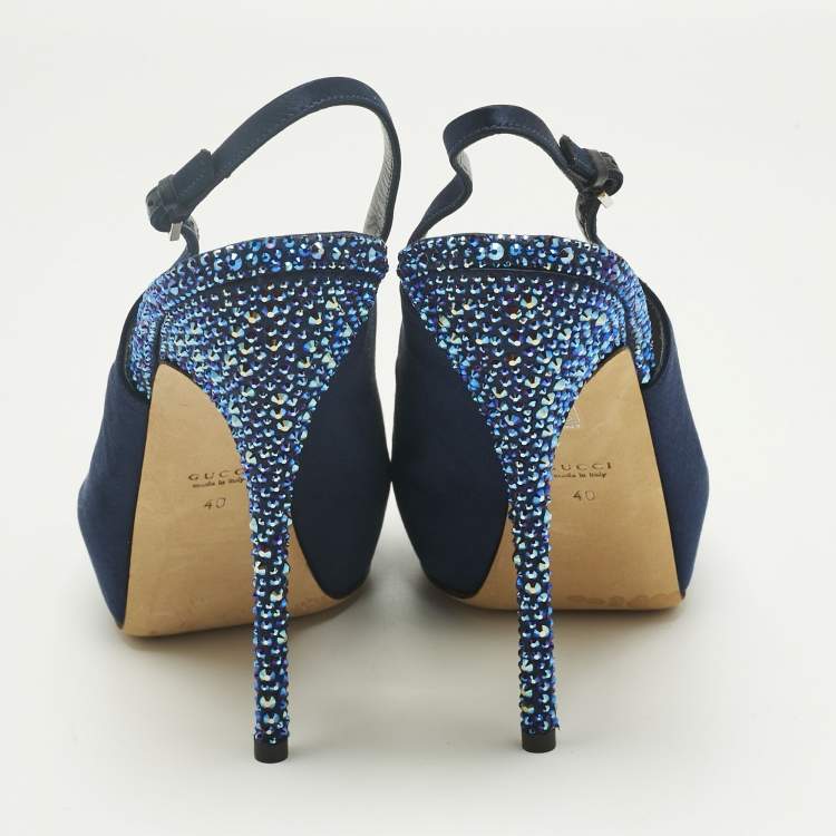 مملوكة مسبقًا Gucci Navy Blue Satin Peep Toe Slingback Pumps Size 40