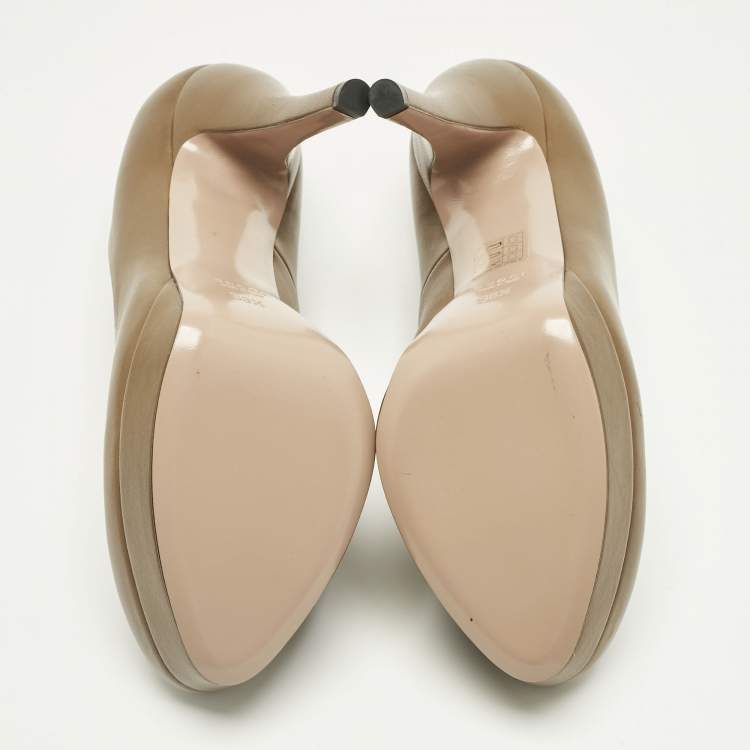 Pre Owned Gucci Brown Leather Round Toe Platform Pumps Size 38.5