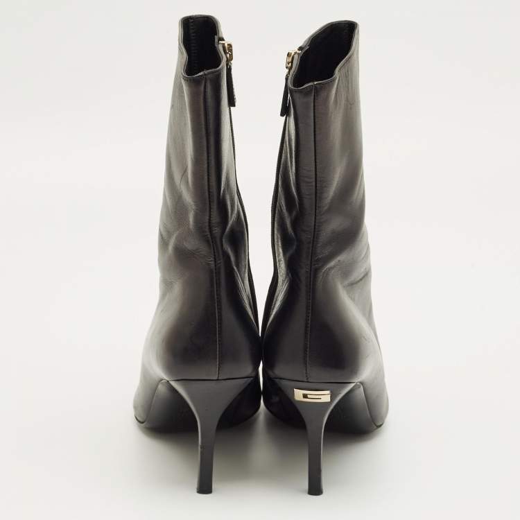Pre Owned Gucci Black Leather Pointed Toe  Ankle Length Boots Size 38.5