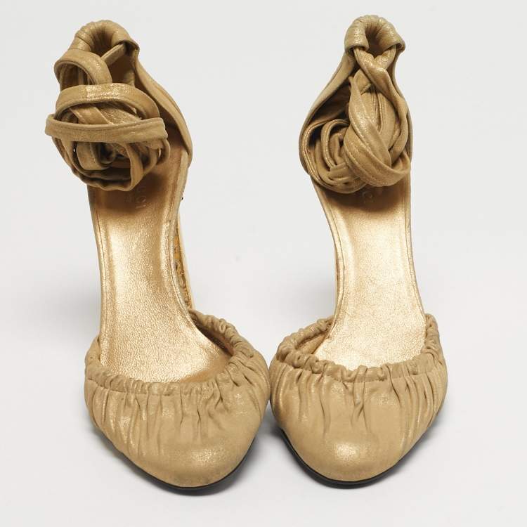 Pre Owned Gucci Size 37.5 Gold Python Embossed Leather and Suede Ankle Wrap Pumps