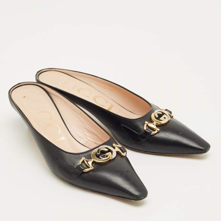 Pre Owned Gucci Zumi Interlocking G Size 36.5 Black Leather Mules