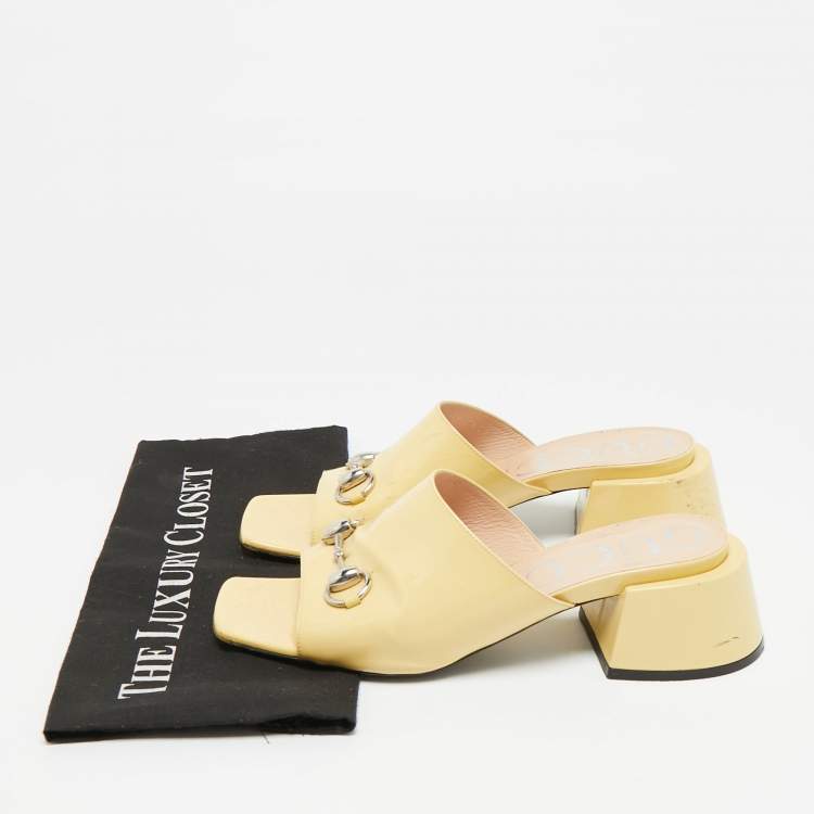 Pre Owned Gucci Horsebit Size 39.5 Yellow Patent Leather Slide Sandals