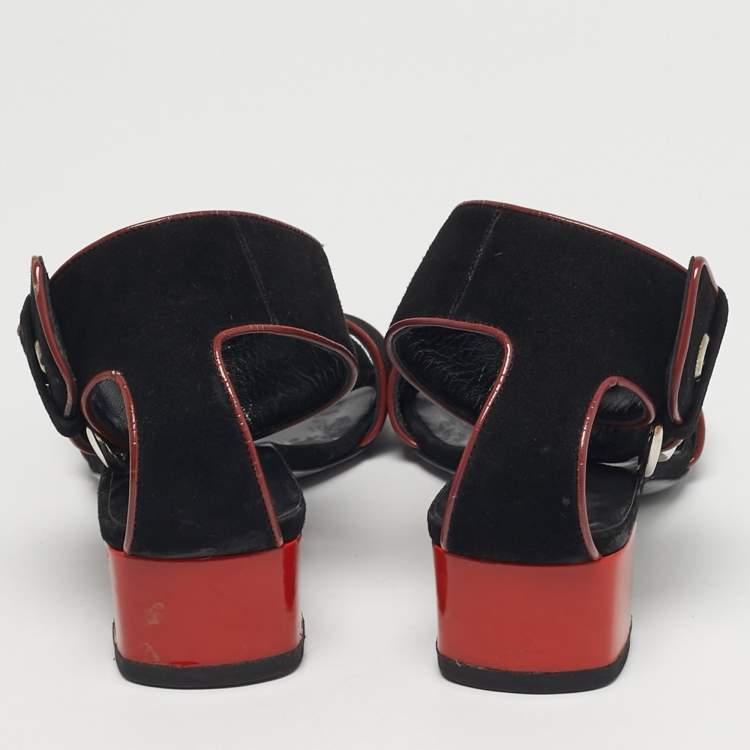 Pre Owned Gucci Size 35.5 Black Leather and Suede Ankle Strap Sandals