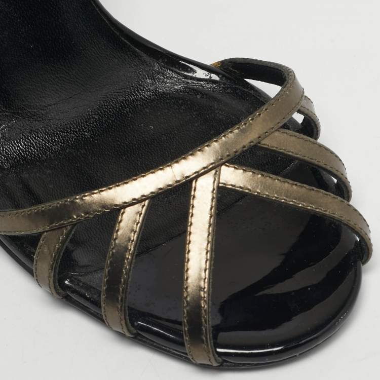 Pre Owned Gucci Size 35.5 Black Patent Leather Ankle Strap Sandals