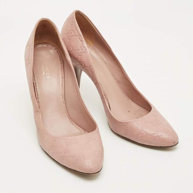 Pre Owned Gucci Guccissima Size 40.5 Beige Leather Pumps