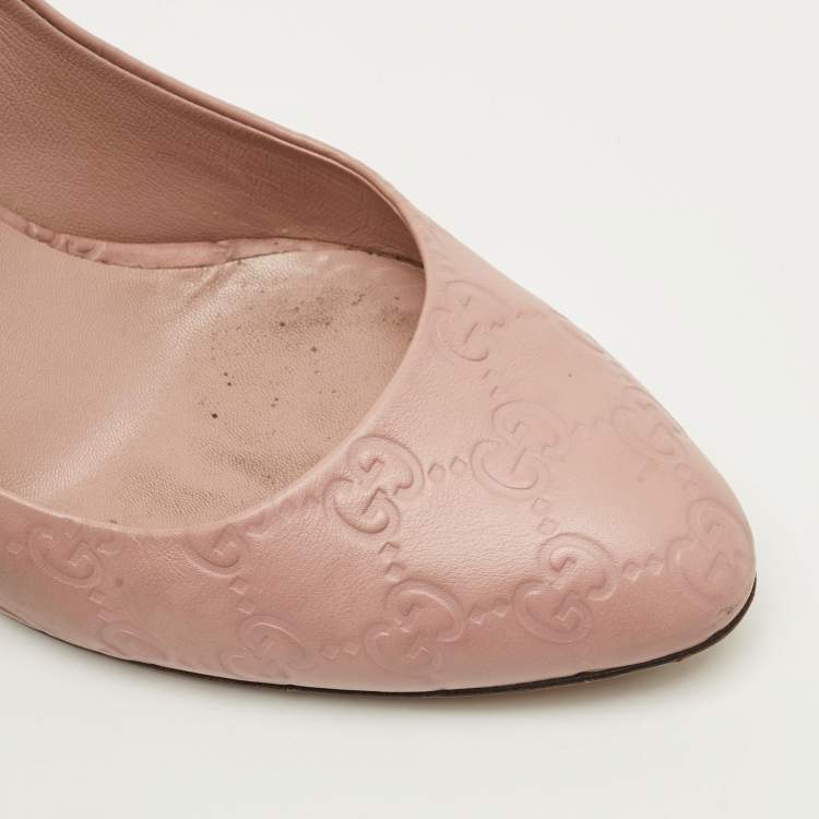 Pre Owned Gucci Guccissima Size 40.5 Beige Leather Pumps