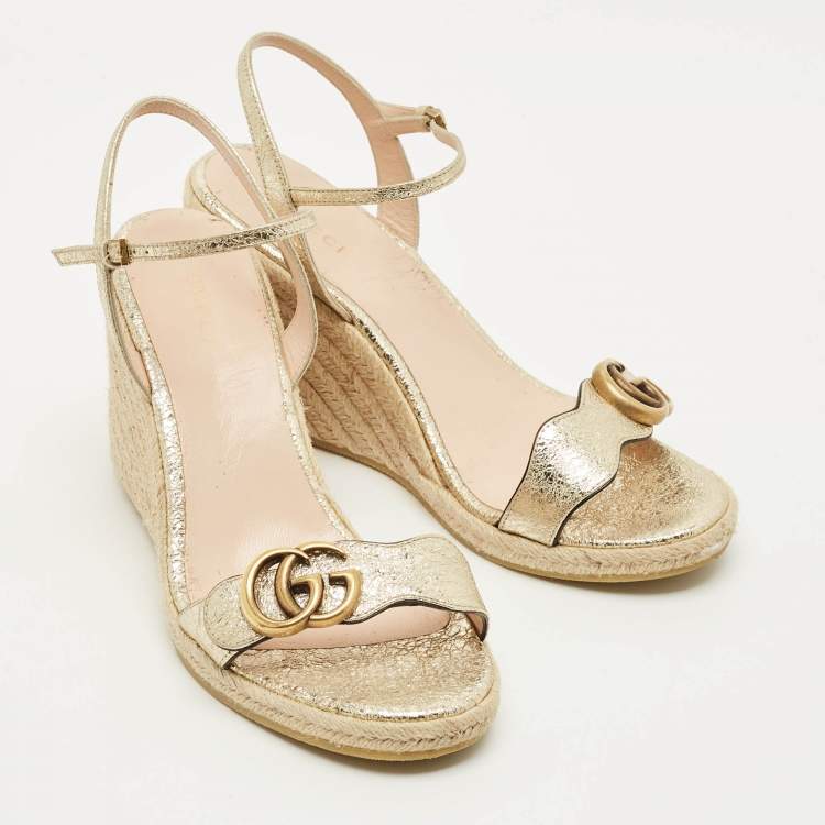 Pre Owned Gucci GG Marmont Size 38.5 Gold Foil Leather Espadrille Wedge Sandals