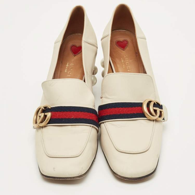مملوكة مسبقًا Gucci GG Marmont Size 39.5 Cream Leather Pumps