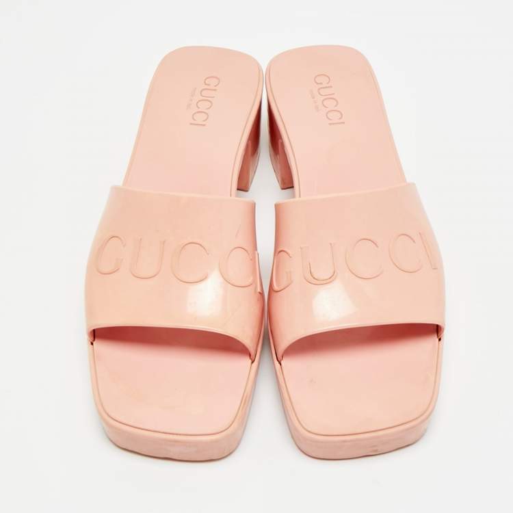 Pre Owned Gucci Size 38 Pink Rubber Slide Sandals