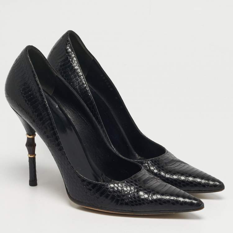 مملوكة مسبقًا Gucci Bamboo Size 38.5 Black Water Snake Leather Pointed Toe Pumps