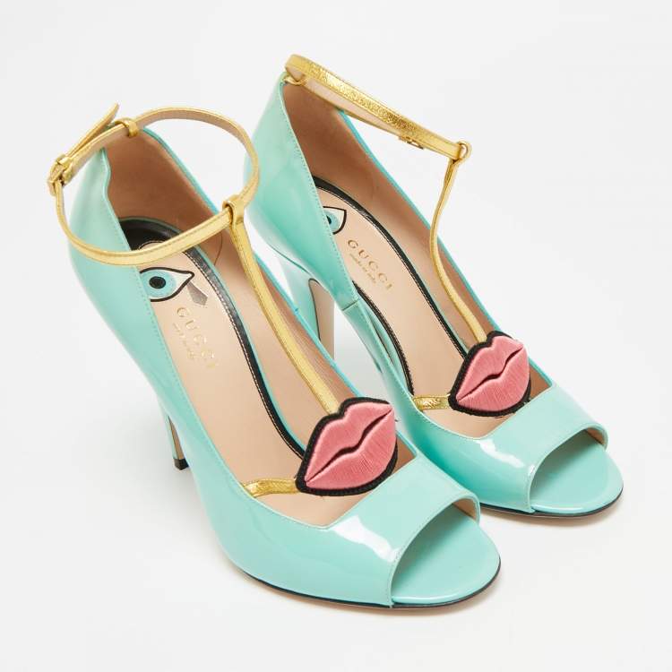 Pre Owned Gucci Molina Size 38 Light Turquoise/Gold Patent and Leather T-Strap Pumps