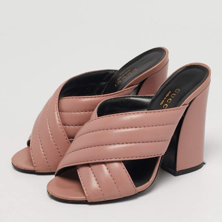 Pre Owned Gucci Webby Size 35 Pink Quilted Leather Slide Sandals