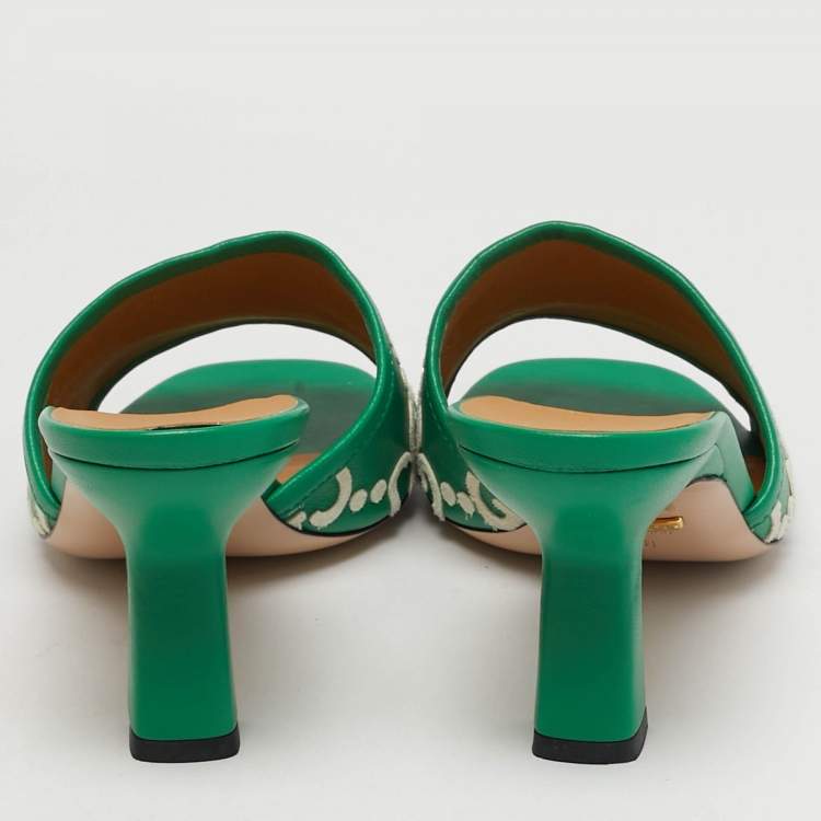 Pre Owned GUCCI X Adidas Size 38 Green/White Leather Logo Slide Sandals 