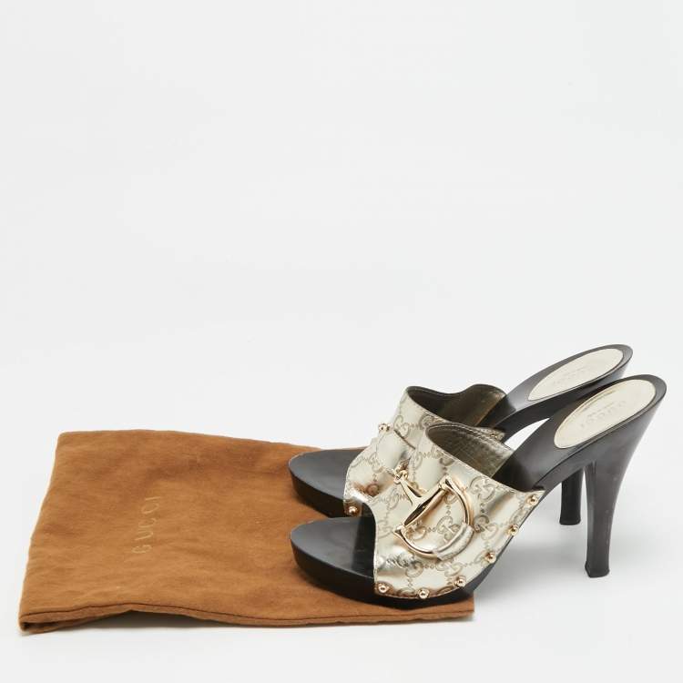 Pre Owned Gucci Icon Bit Size 40 Gold Leather Sandals