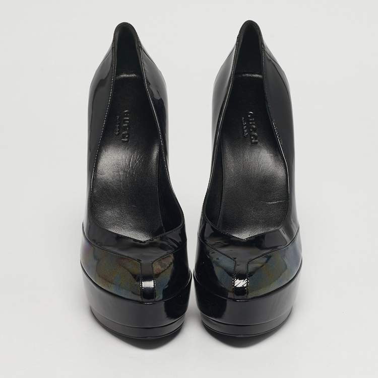 Pre Owned Gucci Size 38 Two Tone Patent and Leather Platform Pumps