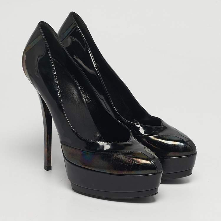 Pre Owned Gucci Size 38 Two Tone Patent and Leather Platform Pumps