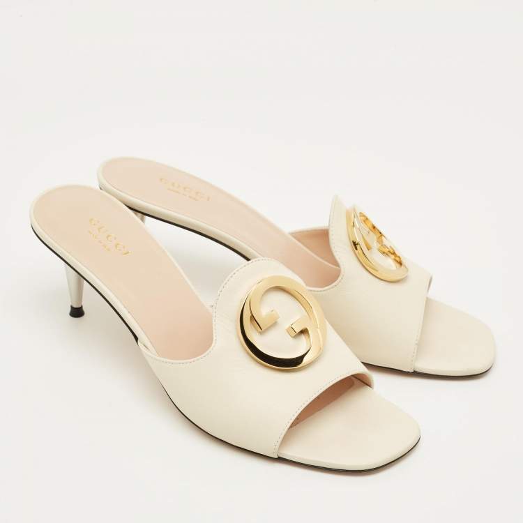 Pre Owned Gucci Blondie Size 38.5 White Leather Slide Sandals