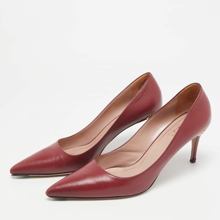 Pre Owned Gucci Elizabeth Size 39.5 Burgundy Leather Pumps