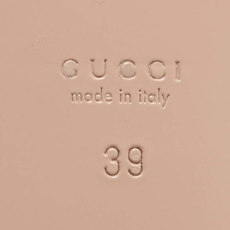 Pre Owned Gucci Interlocking GG Cutout Size 39 Green Leather Flat Sandals