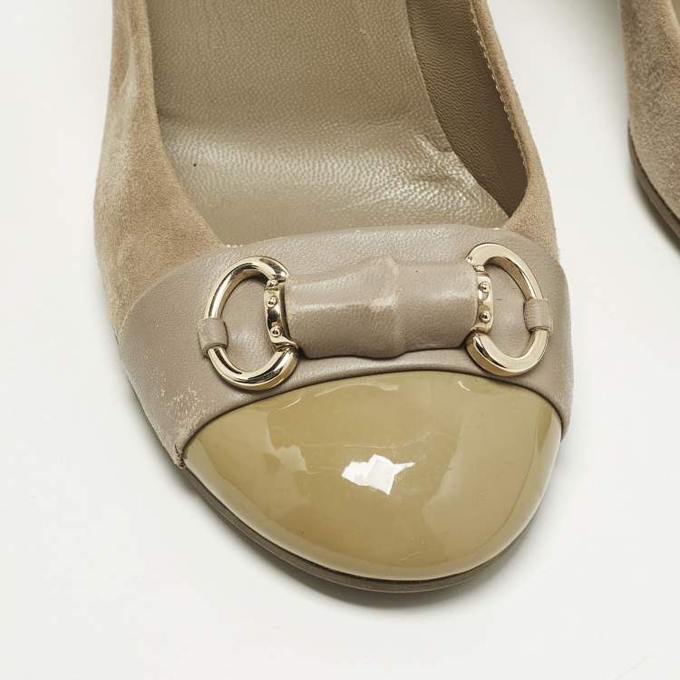 Pre Owned Gucci Horsebit Size 38.5 Grey Patent Leather and Suede Wedge Pumps