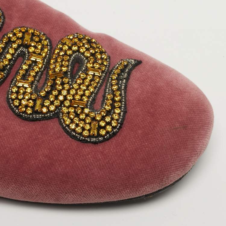 Pre Owned Gucci Lawrence Size 40.5 Pink Velvet Crystal Embellished Flat Mules