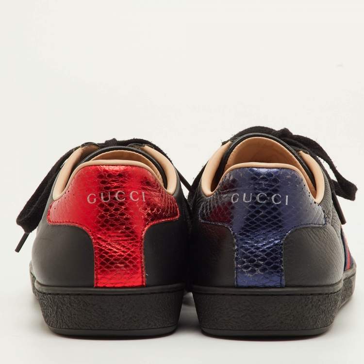 مملوكة مسبقًا Gucci Ace Size 38.5 Black Leather Bee Embroidered Low Top Sneakers