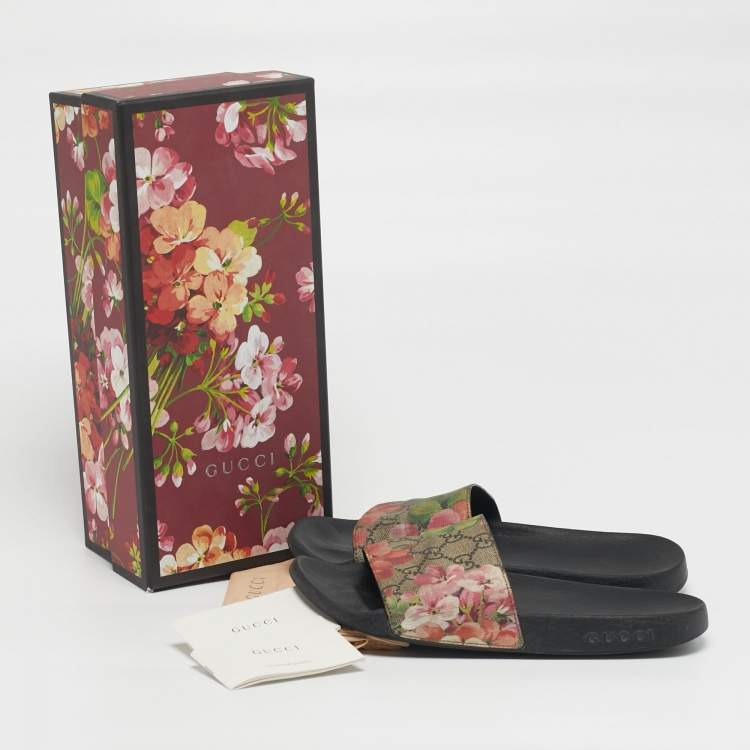 Pre Owned Gucci  Size 39 Multicolor GG Bloom Supreme Canvas Slide Flats