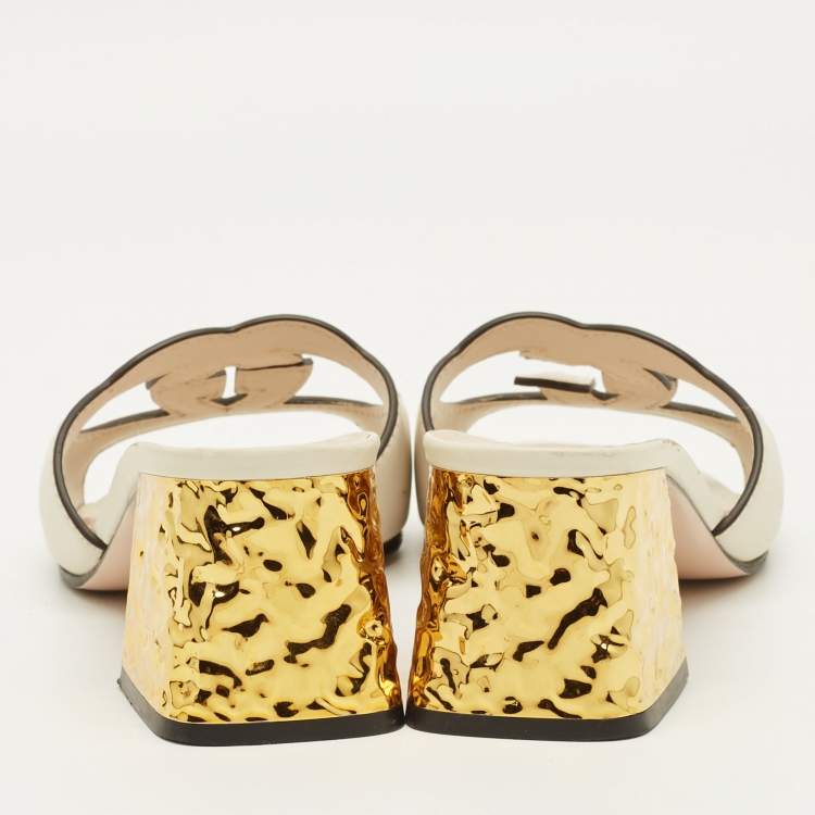 Pre Owned Gucci Interlocking GG Size 39 Cream Leather Slide Sandals